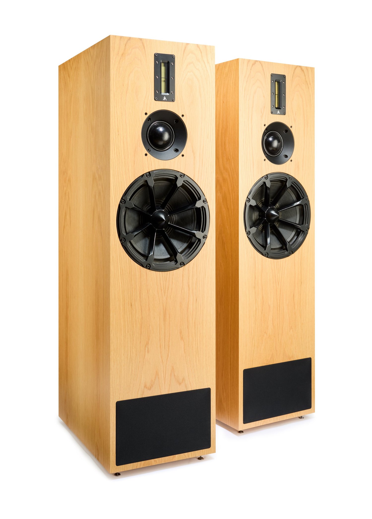 A pair of Kerr K100 mk.2 in oak veneer, three-quarter view